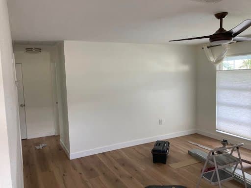 Interior & Exterior Painting project photo 5
