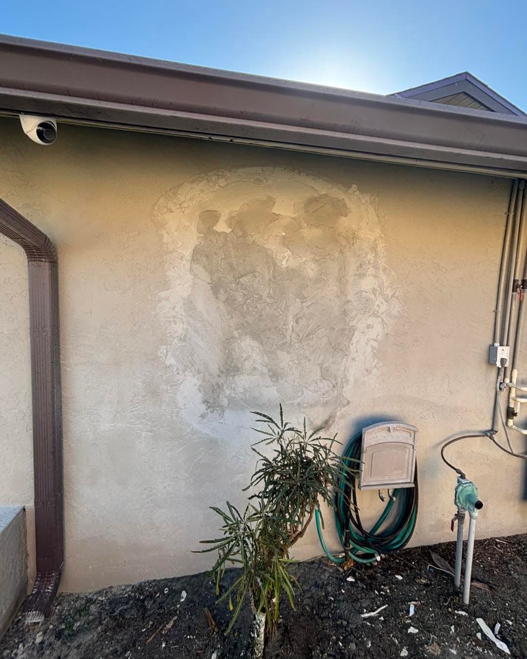 Exterior Stucco Entryway Painting